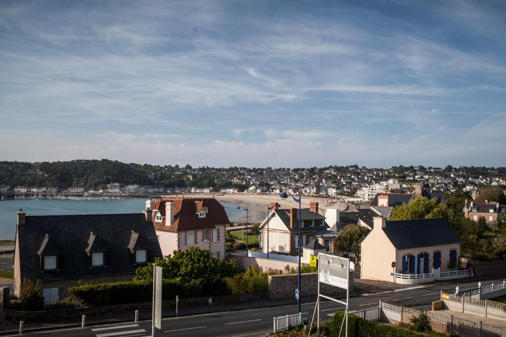 Hotel Beausejour Erquy Exteriér fotografie